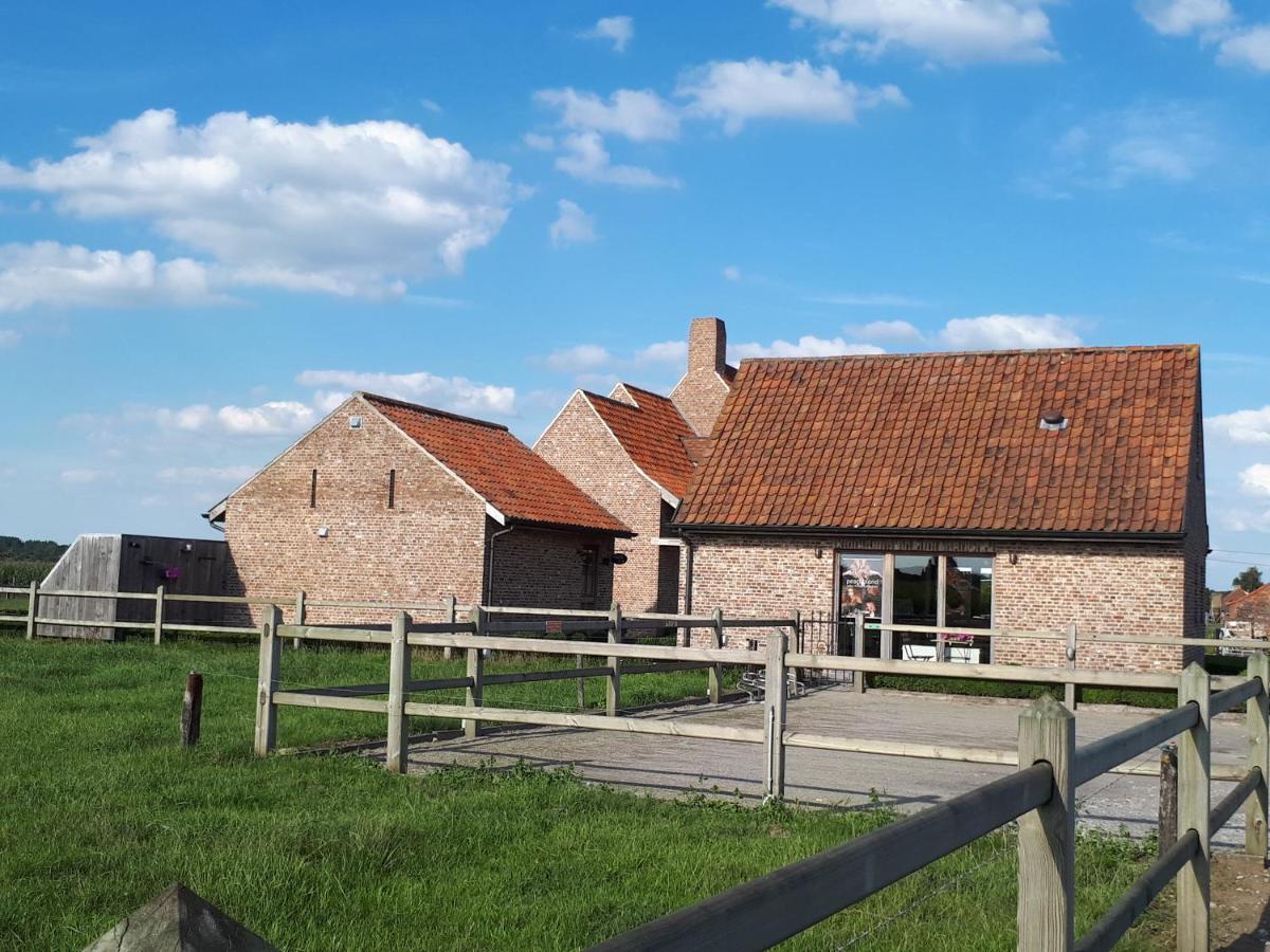 B&B 'T Hoveke Wingene Bagian luar foto