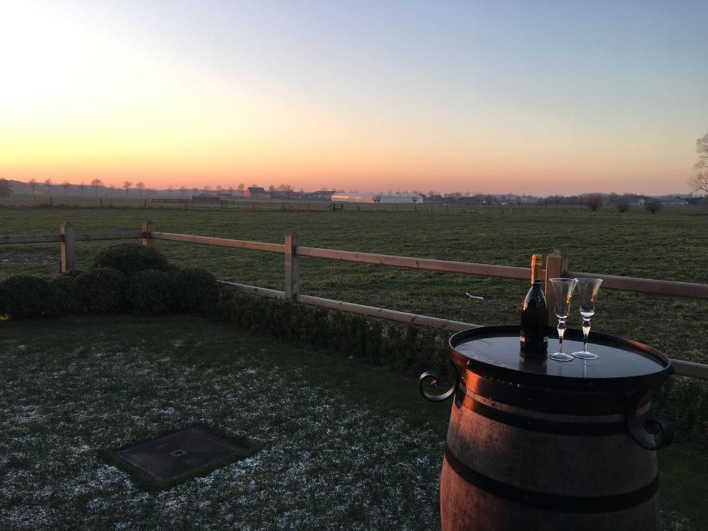 B&B 'T Hoveke Wingene Bagian luar foto