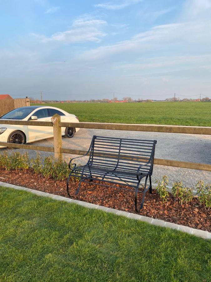 B&B 'T Hoveke Wingene Bagian luar foto